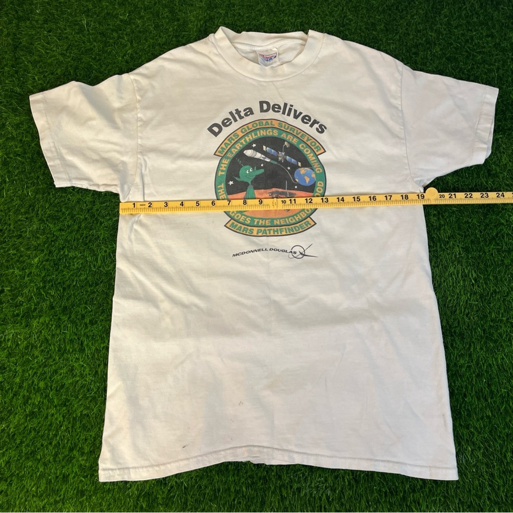 VTG 90s 1996 1997 Mars Pathfinder T-Shirt Delta Delivers McDonnell Douglas NASA - Picture 12 of 14